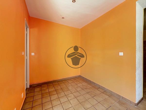 Location                                                      Maison
                        
                     4 pièces                      94 m2                     à Saint-Quentin