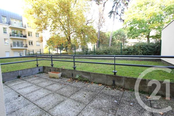 Appartement F1 à vendre  1 pièce - 28,02 m2 ST MICHEL SUR ORGE - 91