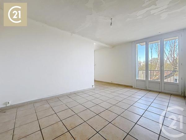 Appartement F3 Bis à vendre  5 pièces - 77,21 m2 BEZIERS - 34
