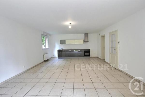 Appartement à vendre  3 pièces - 79,49 m 2   ST AVOLD  - 57