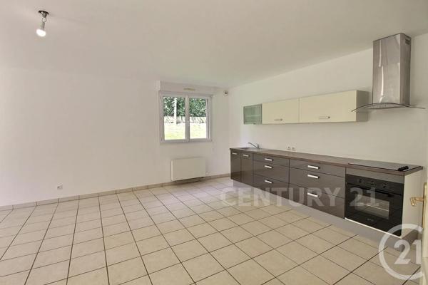 Appartement à vendre  3 pièces - 79,49 m 2   ST AVOLD  - 57