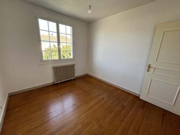 Appartement à louer |  Bergerac |  3 pièces | 92 m²