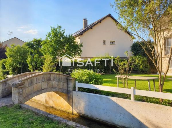 Au calme, traversante et lumineuse