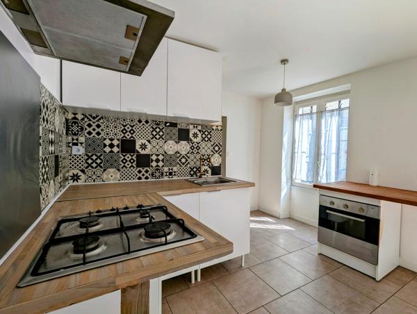 Maison avec jardin à rénover