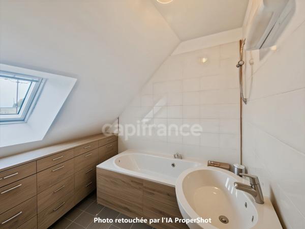 DUPLEX T4 Atypique Provins Centre Historique | 3 Chambres | Balcon Vue Collégiale | 8 min Gare & Faibles Charges