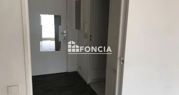 Location Studio 32.88 m² - Rouen 76000