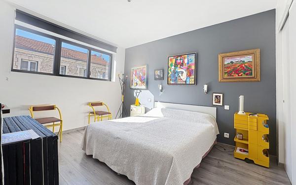 Maison à vendre    4 pièces •  La Rochelle