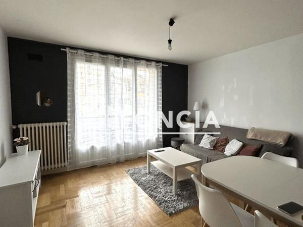 Location Appartement 2 pièces 36.8 m² - 40 RUE ANTOINE BOURDELLE Limoges 87000