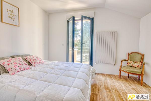 Versailles Porchefontaine Maison 9 pîèces environ 180 m² habitables sur parcelle de 330 m² €1 195 000 ** - Référence 27218