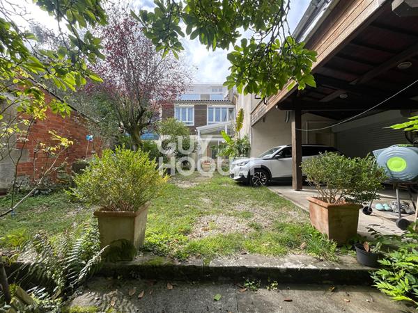 Ensemble immobilier en pierre de 4 lots barrière de Toulouse