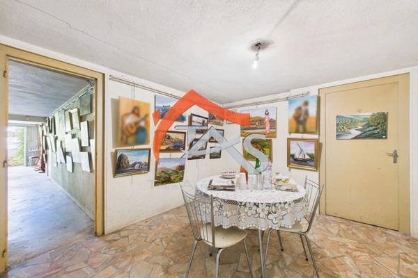 Vente Villa 6 pièces 205 m2 à Saint-Paul-en-Jarez