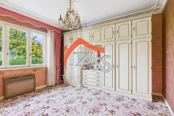 Vente Villa 6 pièces 205 m2 à Saint-Paul-en-Jarez