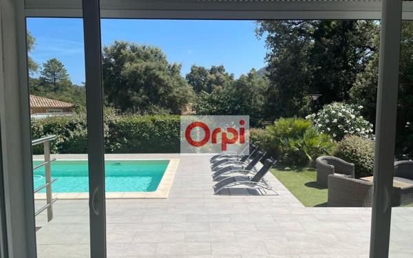 Maison à vendre    6 pièces •  Conca