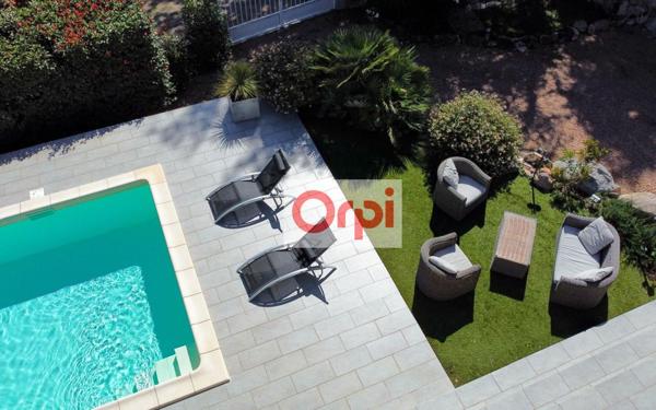 Maison à vendre    6 pièces •  Conca