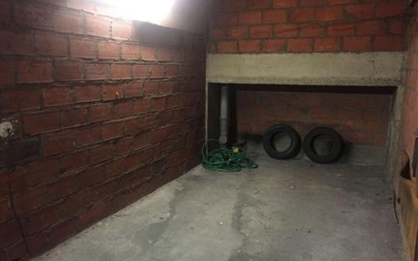 Stationnement à louer    Paris 18