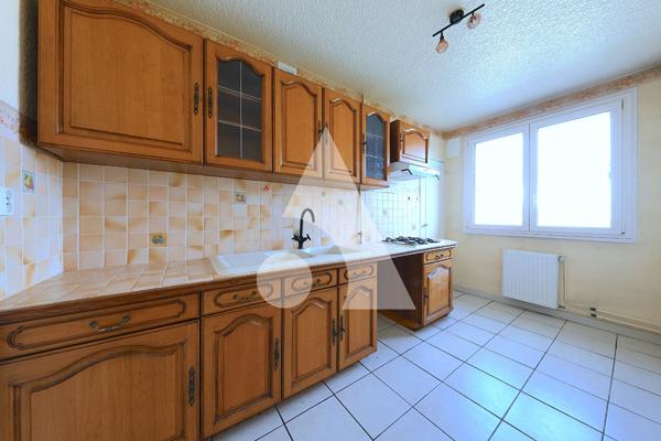 Appartement 4 pièces 75.08 m2