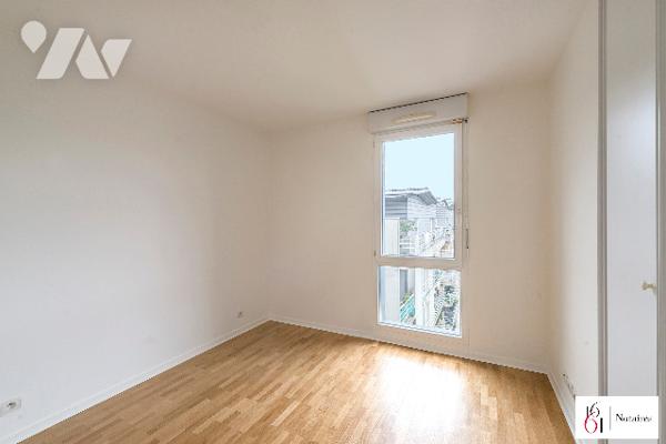 Appartement 80 m² dernier étage avec grand balcon et climatisation