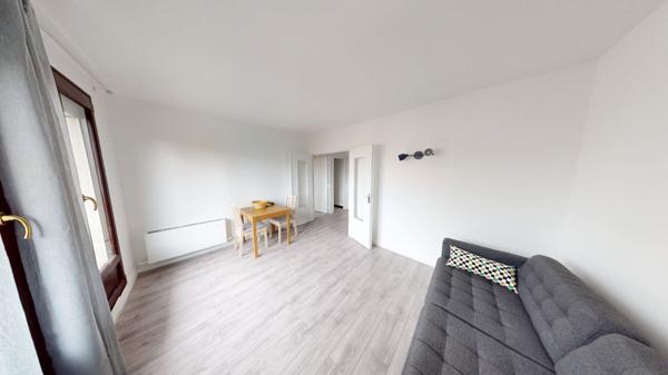 Appartement Vitry Sur Seine 45m2 de 2 pièces proximité T9