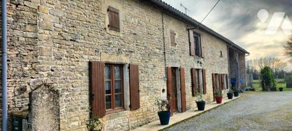 MAISON ANCIENNE 175M² ET DEPENDANCES SUR 2200m²
