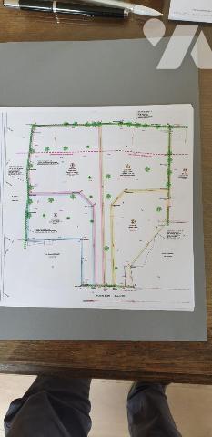 Une parcelle de terrain à bâtir de 1009m2 (lot a)