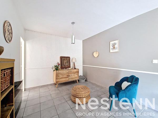 SAINT BONNET DE MURE Maison individuelle plain pied de 2009 de 90 m² habitables et 3 chambres avec jardin sans vis-à-vis