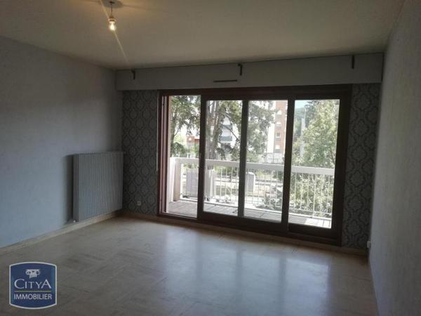 Appartement à louer 3 pièces 68.71m² Saint-Julien-en-Genevois (74160)