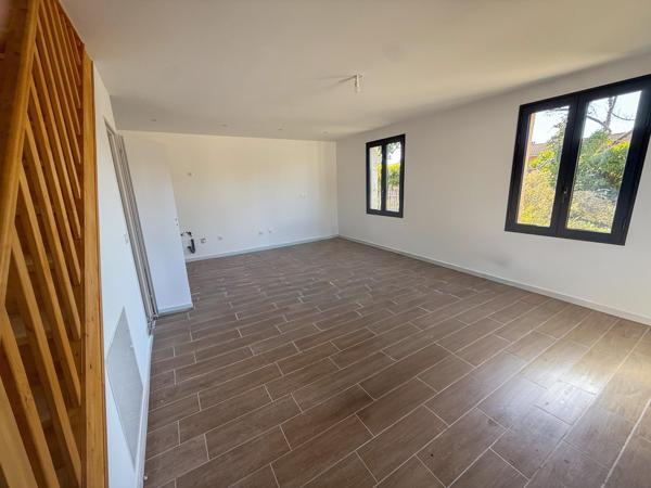 Magnifique maison 60m2 sur 2 étages rénovée à neuf