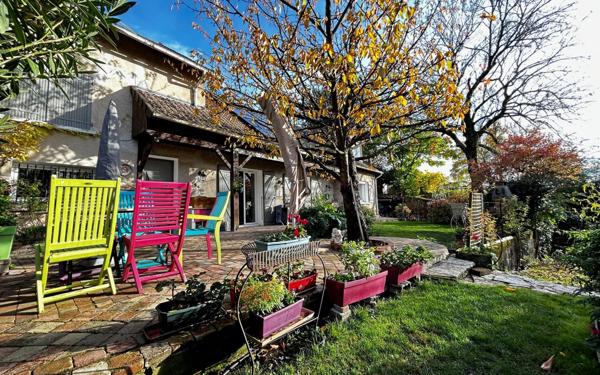 Maison à vendre    6 pièces •  Chennevières-sur-Marne