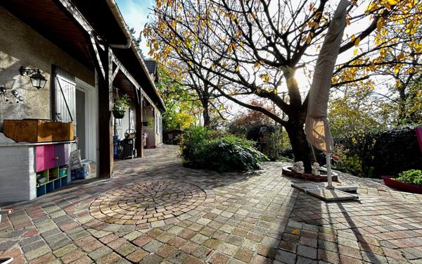 Maison à vendre    6 pièces •  Chennevières-sur-Marne