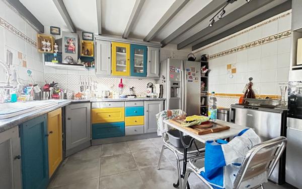 Maison à vendre    6 pièces •  Chennevières-sur-Marne