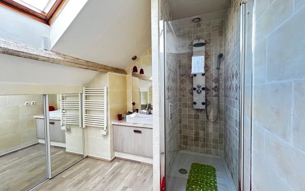 Maison à vendre    6 pièces •  Chennevières-sur-Marne