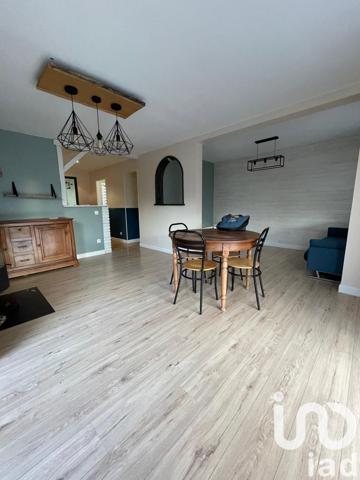 Maison 5 pièces de 118 m² à Savigny-le-Temple (77176)