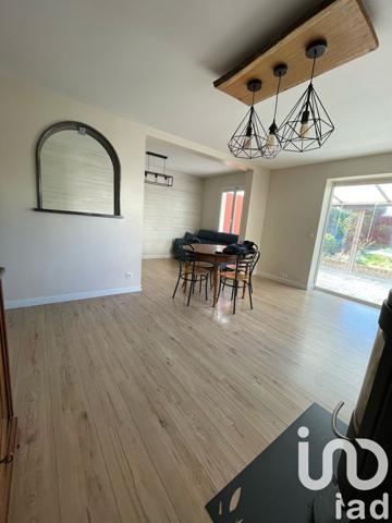 Maison 5 pièces de 118 m² à Savigny-le-Temple (77176)