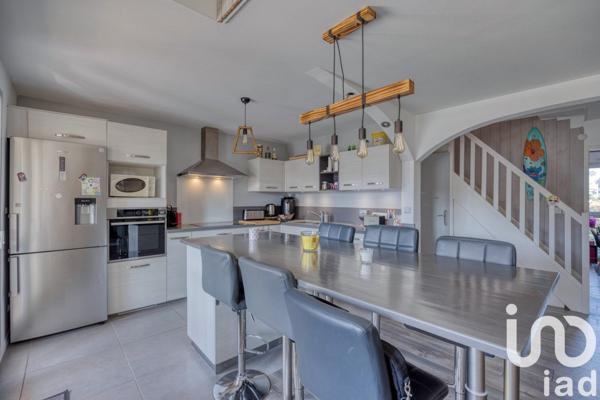 Duplex 5 pièces de 85 m² à Fontaine (38600)