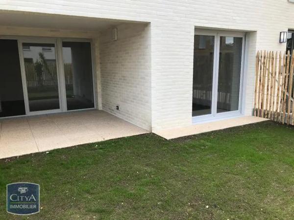 Appartement à louer 2 pièces 40.56m² Cergy (95800)