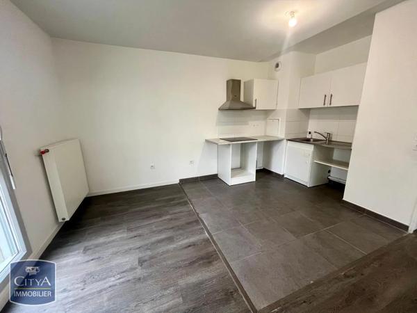 Appartement à louer 2 pièces 40.56m² Cergy (95800)