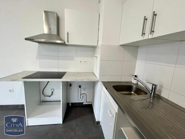 Appartement à louer 2 pièces 40.56m² Cergy (95800)