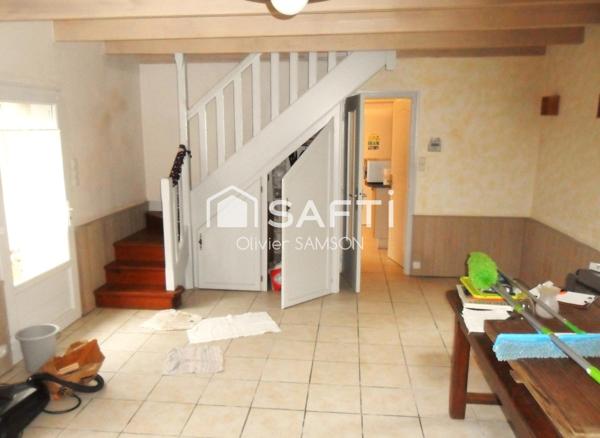 Propriété avec dépendances sur terrain d'1 hectare