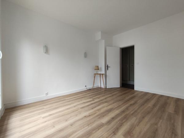 SUPERBE APPARTEMENT F4 DE 72M² REFAIT A NEUF AVEC GOUT DANS RESIDENCE DE STANDING PLEIN CENTRE VILLE Beauvais (60000)