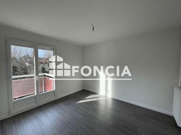 Location Appartement 2 pièces 44.1 m² - RESIDENCE DE BOURGOGNE Fontaine Les Dijon 21121