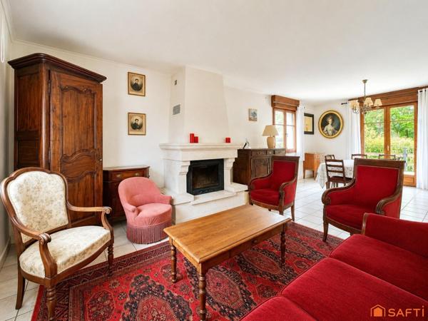 MAISON FAMILIALE, 5 CHAMBRES ET SOUS-SOL COMPLET