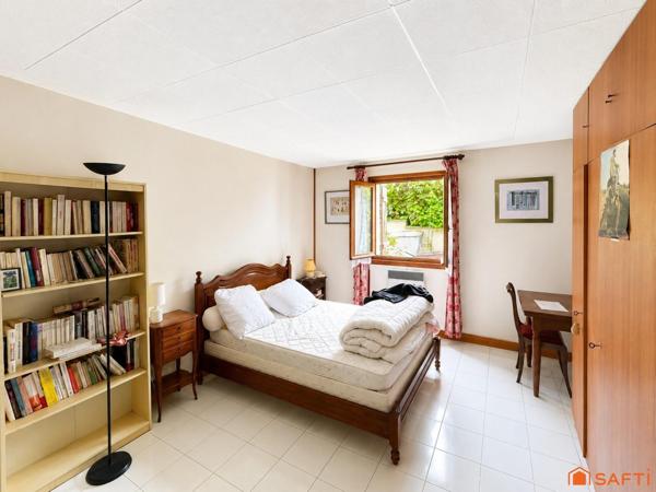 MAISON FAMILIALE, 5 CHAMBRES ET SOUS-SOL COMPLET