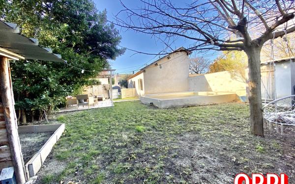 Maison à vendre    4 pièces •  Vedène