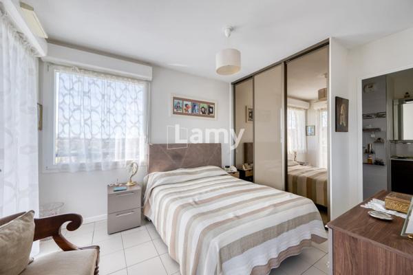 Appartement + parking + parking