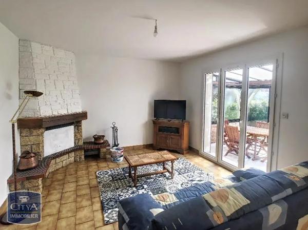 Maison à louer 4 pièces 110.46m² Pluneret (56400)