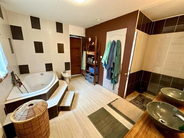 Pavillon de plein pied de 174m2