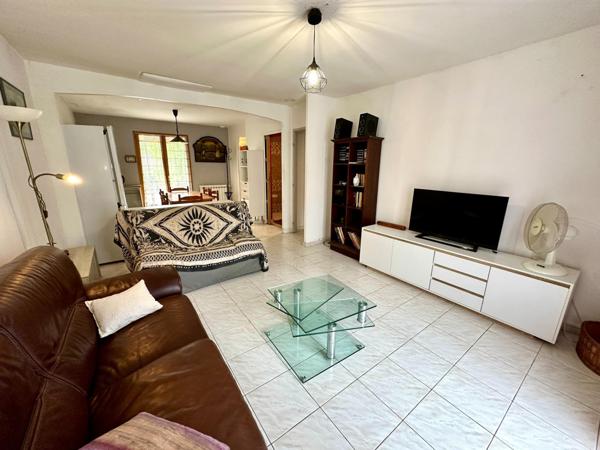 Pavillon de plein pied de 174m2