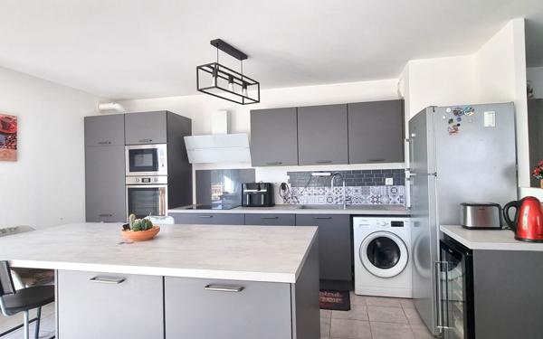 Appartement à vendre    4 pièces • 88,51 m2 Mérignac