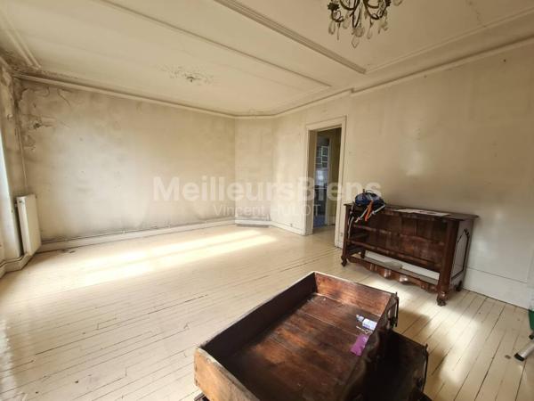 Grand deux pièces avec un magnifique potentiel