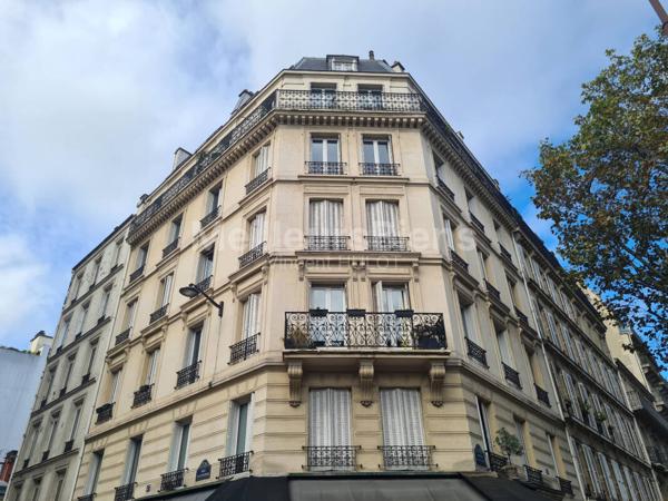 Grand deux pièces avec un magnifique potentiel